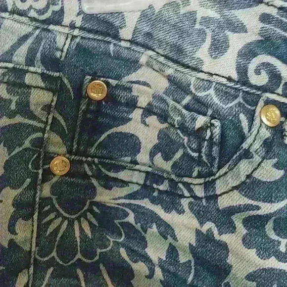 Sacred Virtue Jeggings - Picture 3 of 10